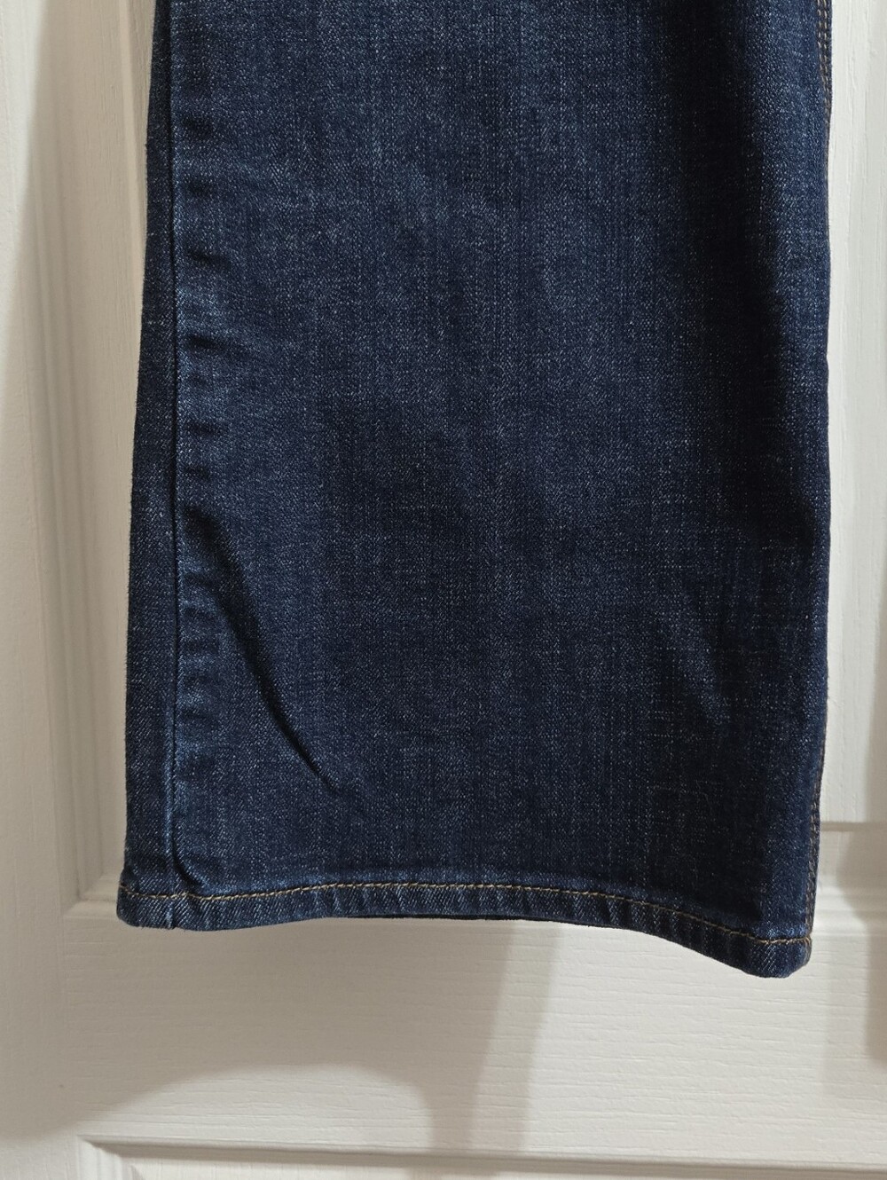 #241 Pre-Loved Levi's Perfect Waist 525 Bootcut Jeans - Picture 2 of 6